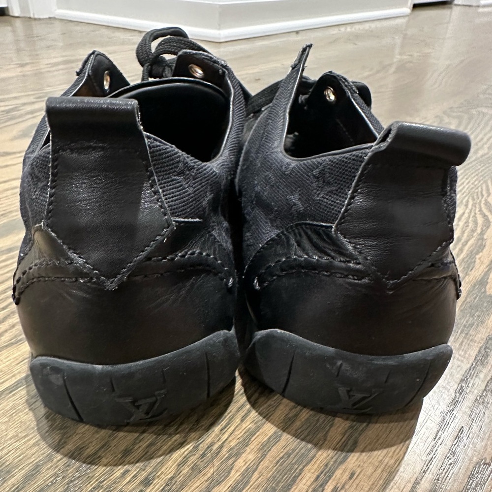 Louis Vuitton Black and Brown Sneakers - Picture 3 of 6